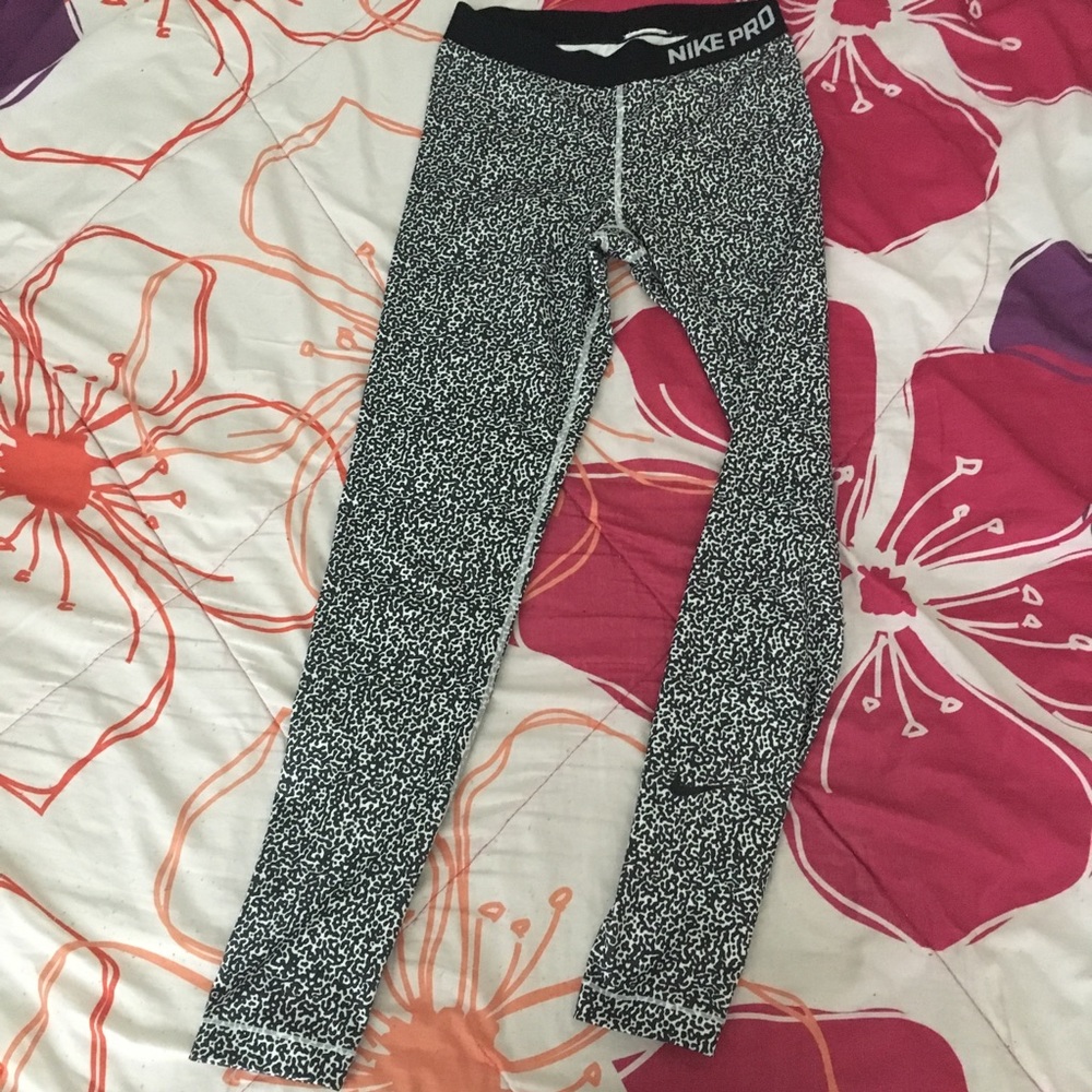 Nike Pro Leggings